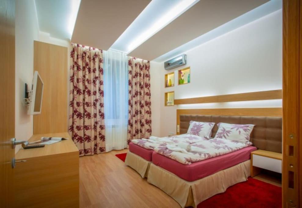 High Tech - Luxurious Apartment София Экстерьер фото